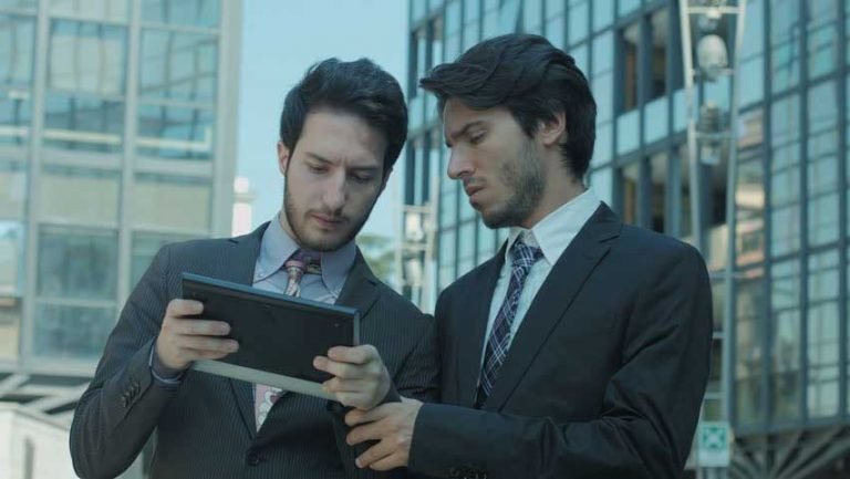 Proponen una pausa diaria en el trabajo para tener sexo Proponen una pausa diaria en el trabajo para tener sexo